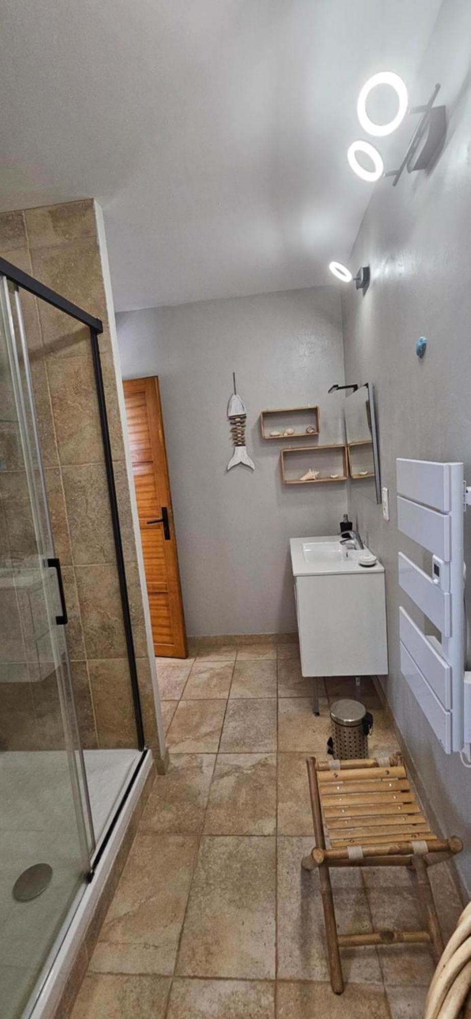 Gite Lapaz/Jacuzzi Prive/Piscine Draguignan Luaran gambar