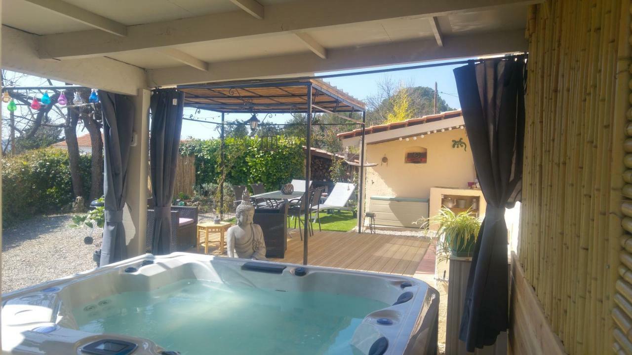 Gite Lapaz/Jacuzzi Prive/Piscine Draguignan Luaran gambar